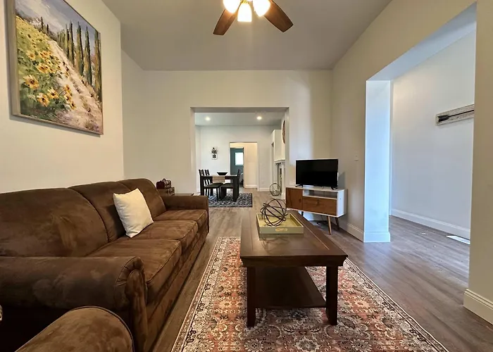 Beautiful 2 Bedroom - Easy Access Appartement Pittsburgh